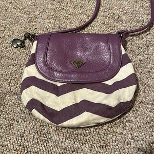 Cute well loved Roxy purple purse